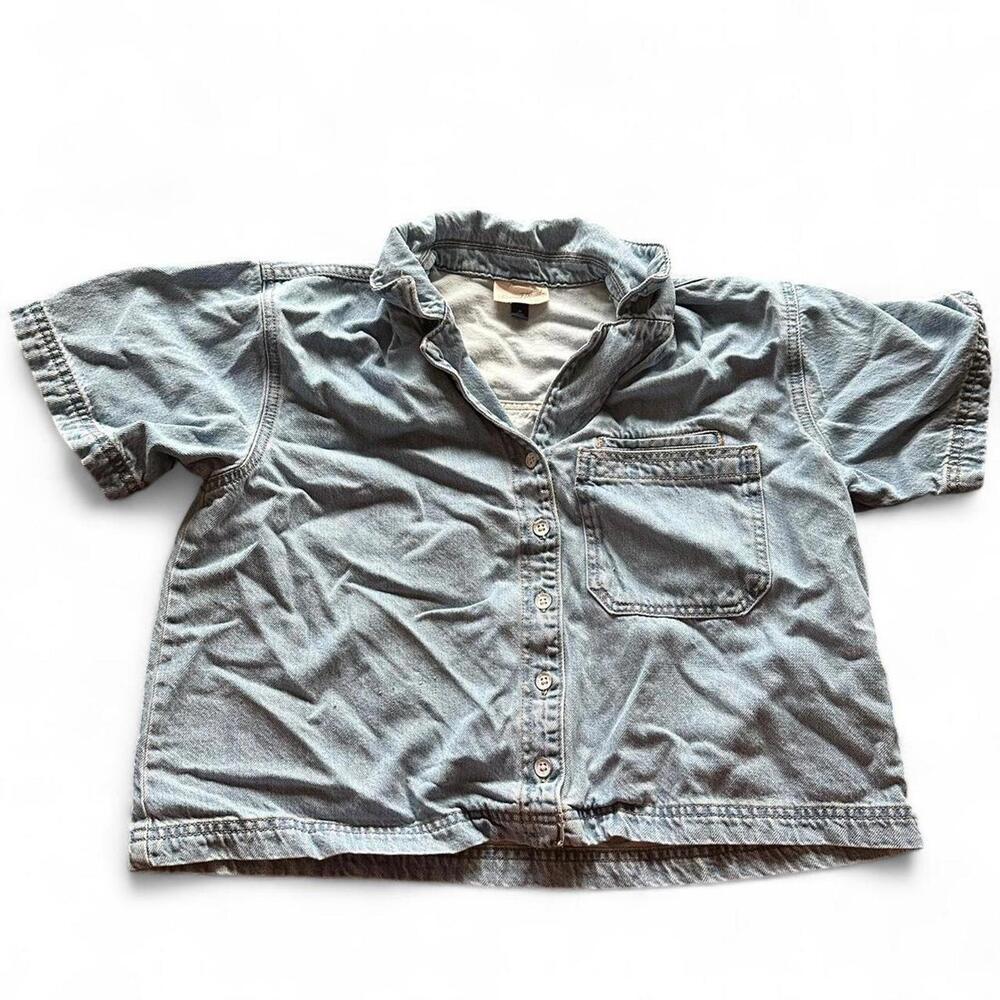 Universal Thread Denim Button Down Crop Shirt Siz… - image 1